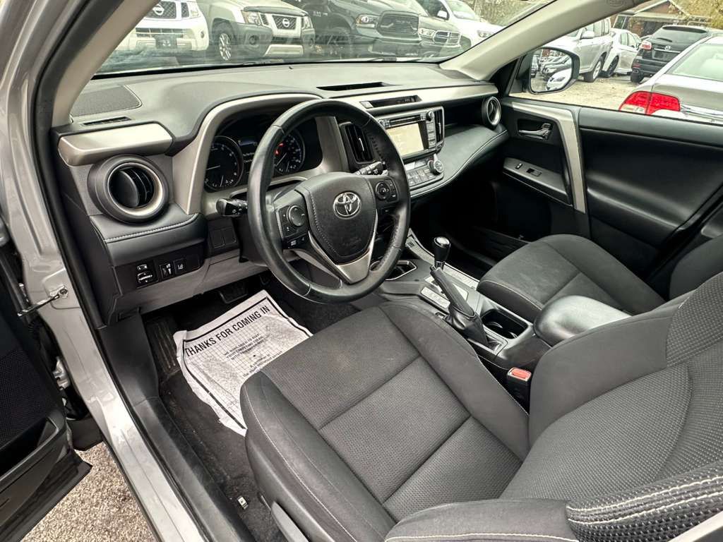 2018 Toyota Rav4 Image 11