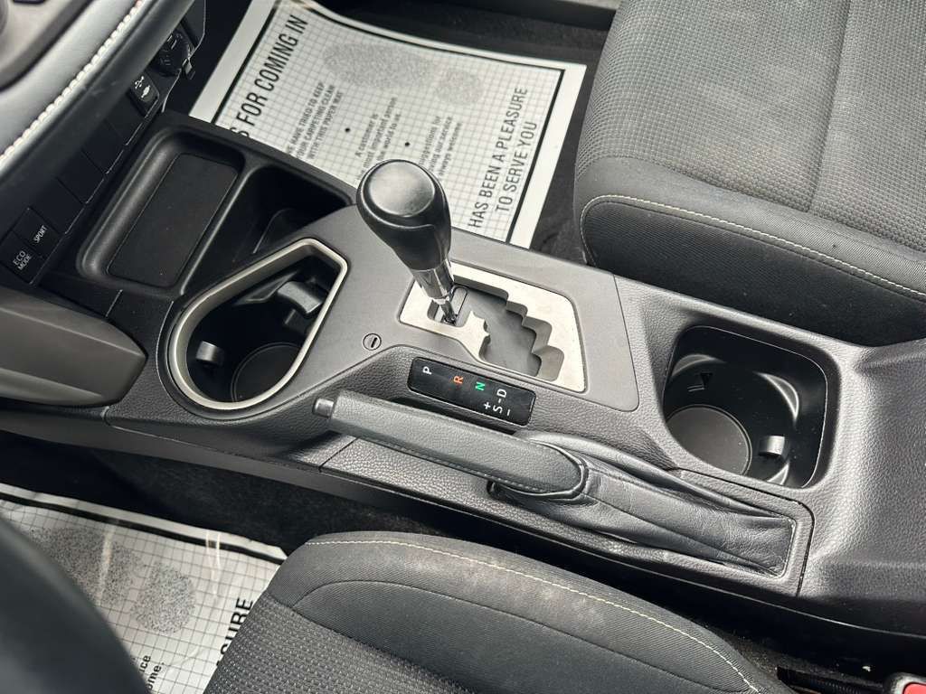 2018 Toyota Rav4 Image 18