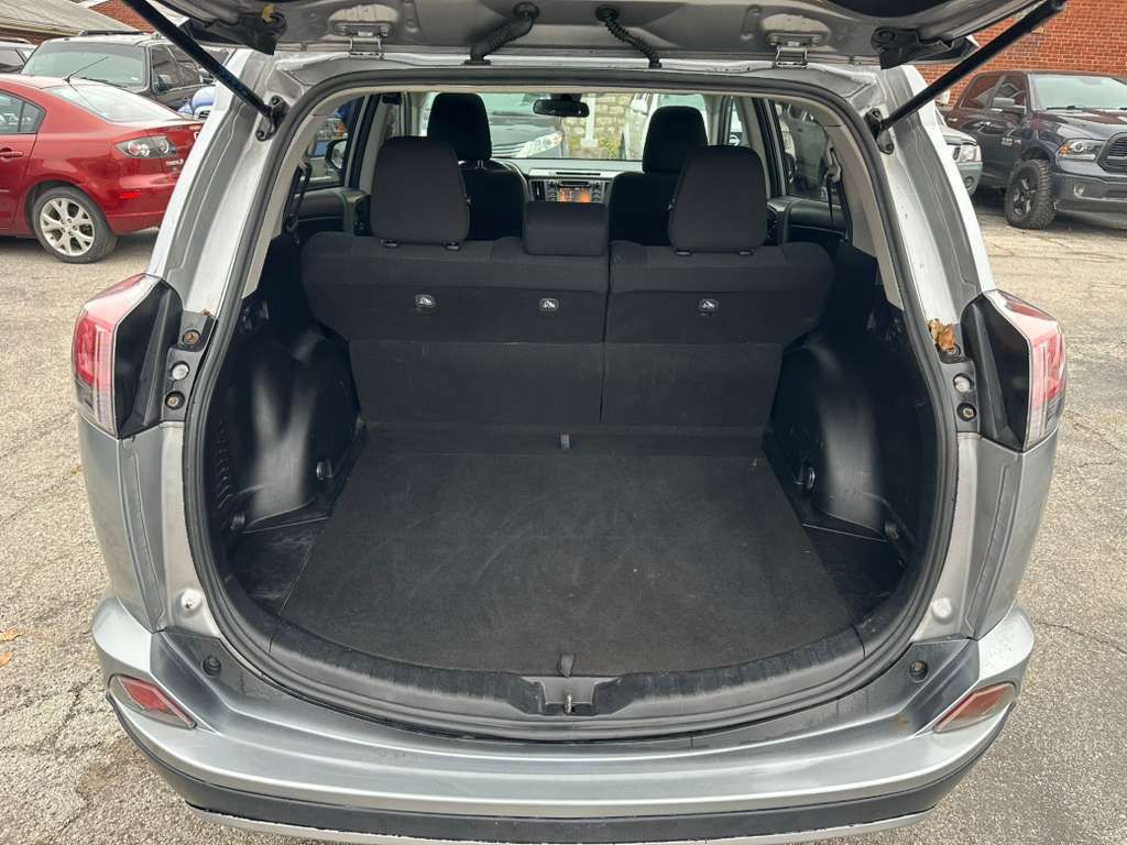 2018 Toyota Rav4 Image 22