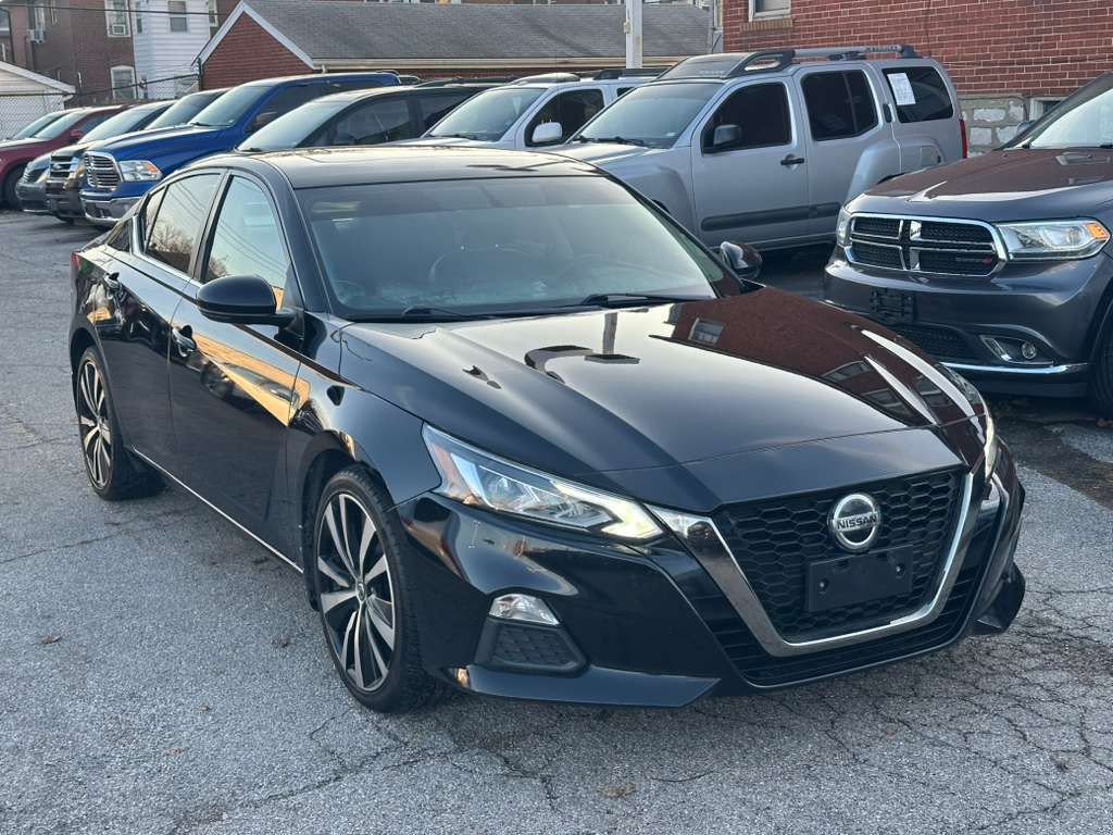 2019 Nissan Altima Image 1