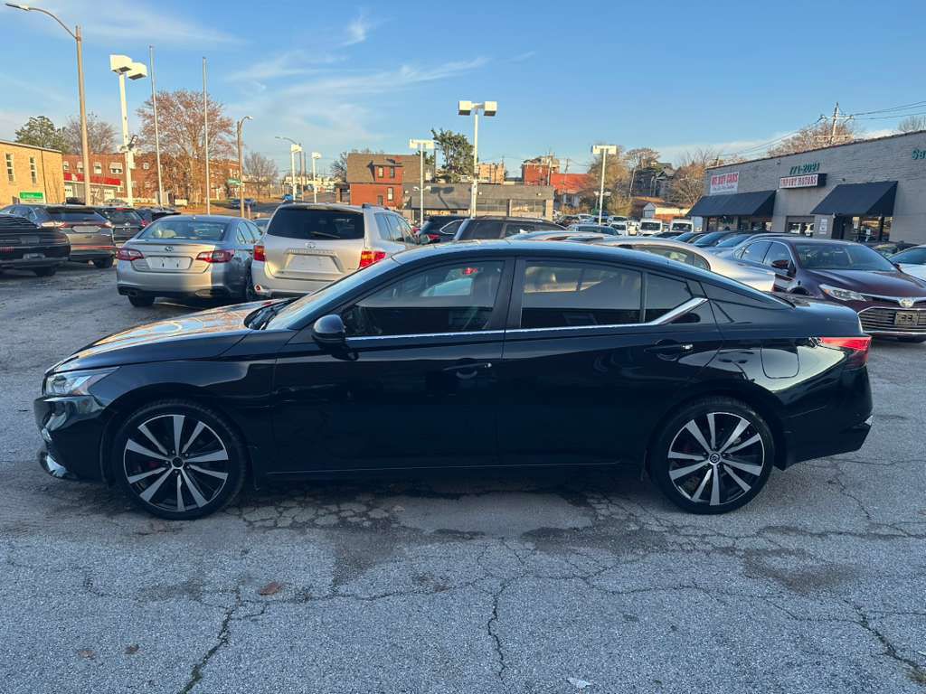 2019 Nissan Altima Image 5