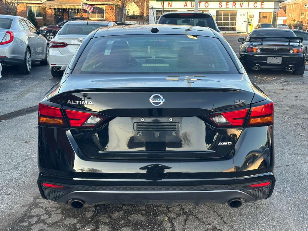 2019 Nissan Altima Image 7