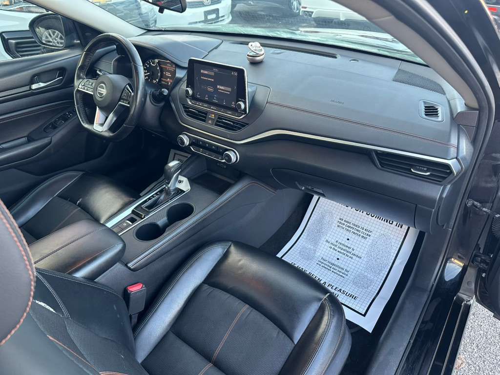2019 Nissan Altima Image 13