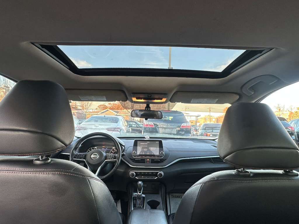 2019 Nissan Altima Image 22