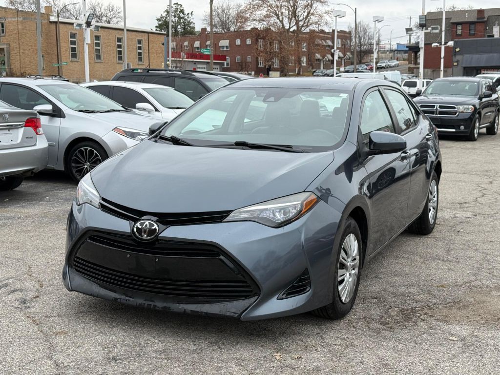 2017 Toyota Corolla Image 3