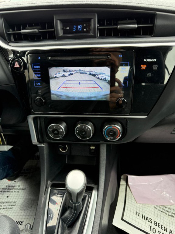 2017 Toyota Corolla Image 13