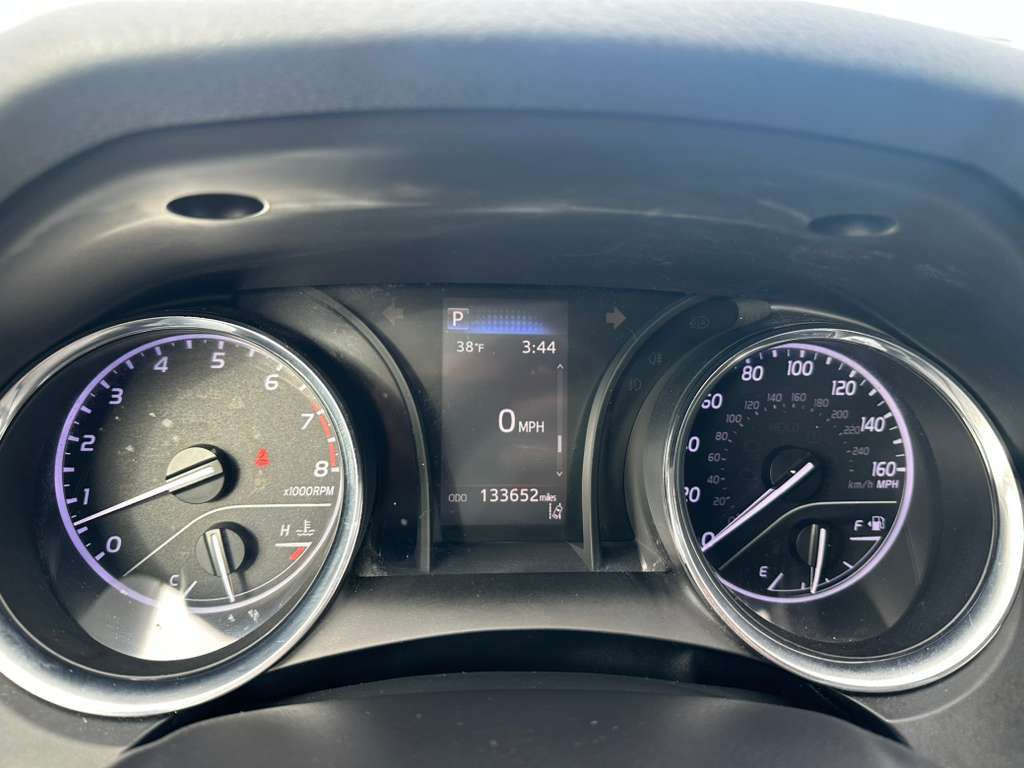 2020 Toyota Camry Image 15