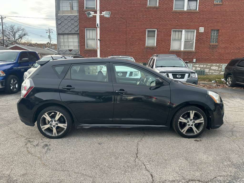 2009 Pontiac Vibe Image 4