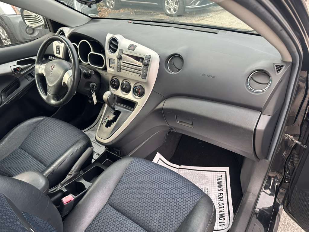 2009 Pontiac Vibe Image 13