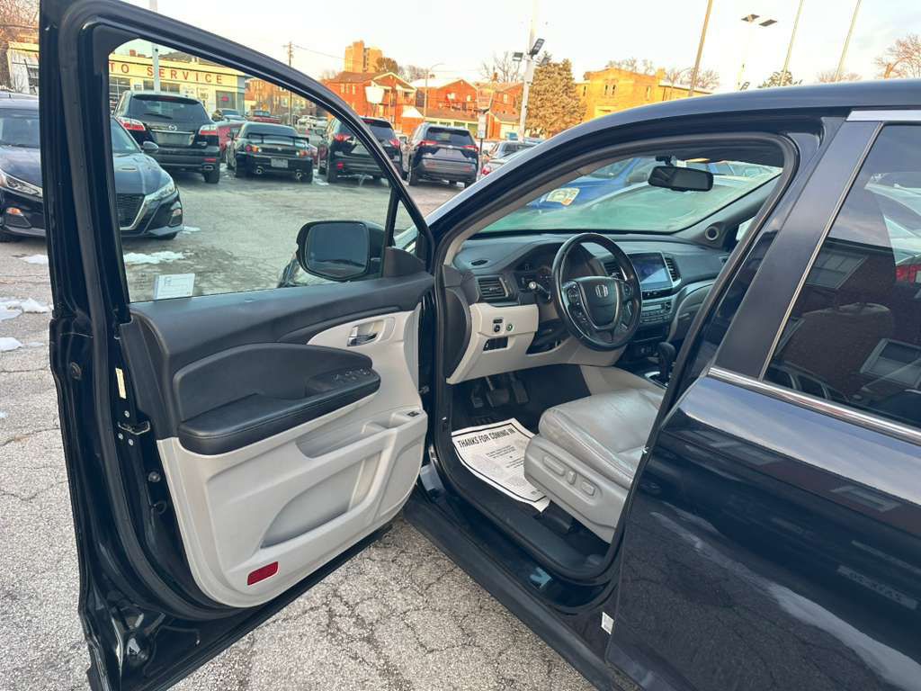 2016 Honda Pilot Image 10
