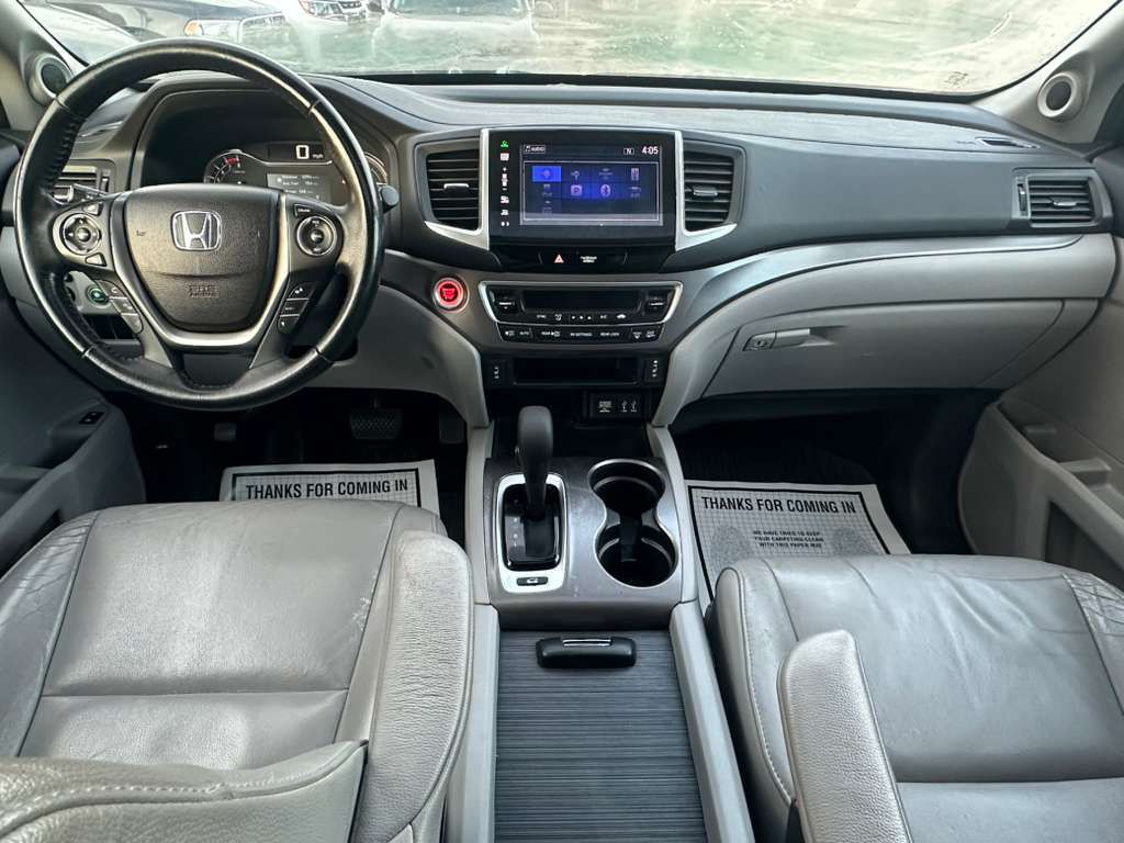 2016 Honda Pilot Image 17