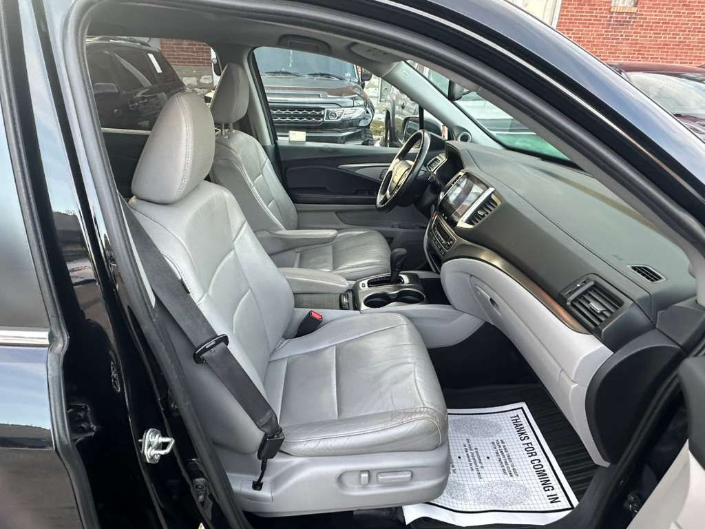 2016 Honda Pilot Image 20