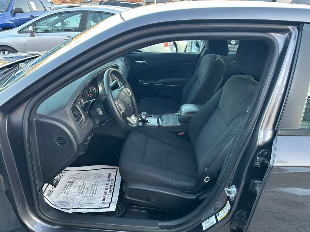 2014 Dodge Charger Image 10