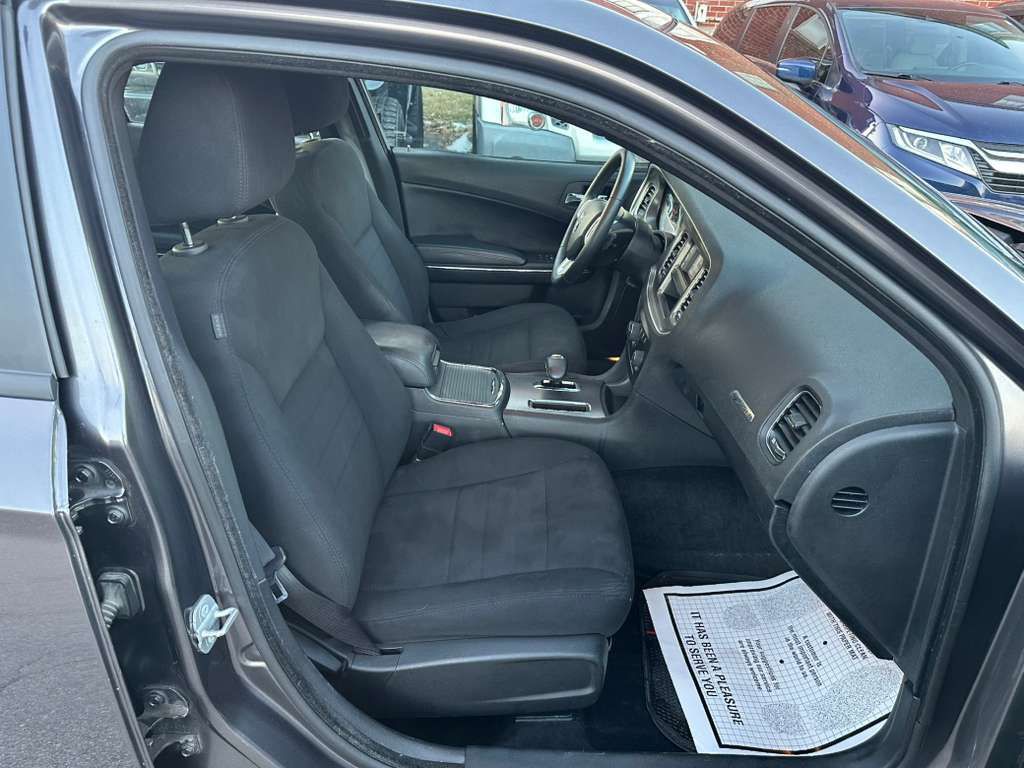 2014 Dodge Charger Image 12