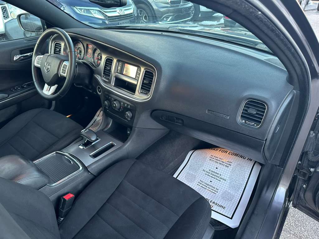 2014 Dodge Charger Image 13