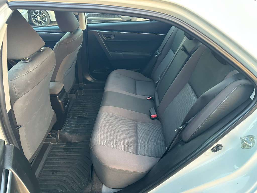 2018 Toyota Corolla Image 20