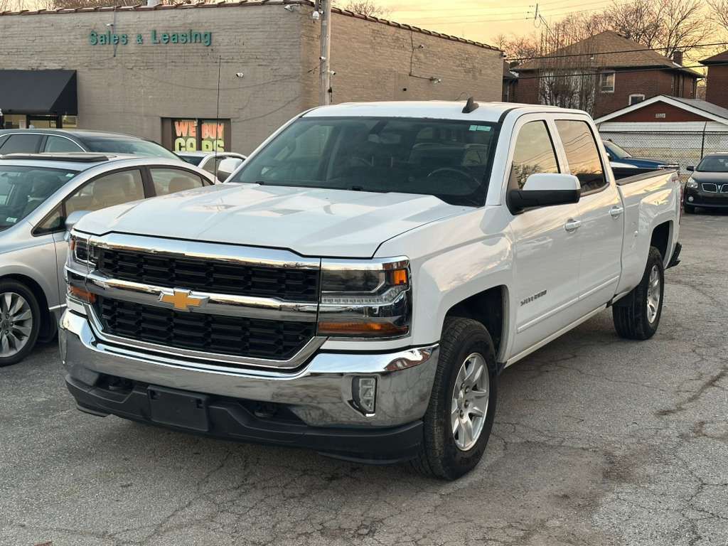 2017 Chevrolet Silverado 1500 Image 3