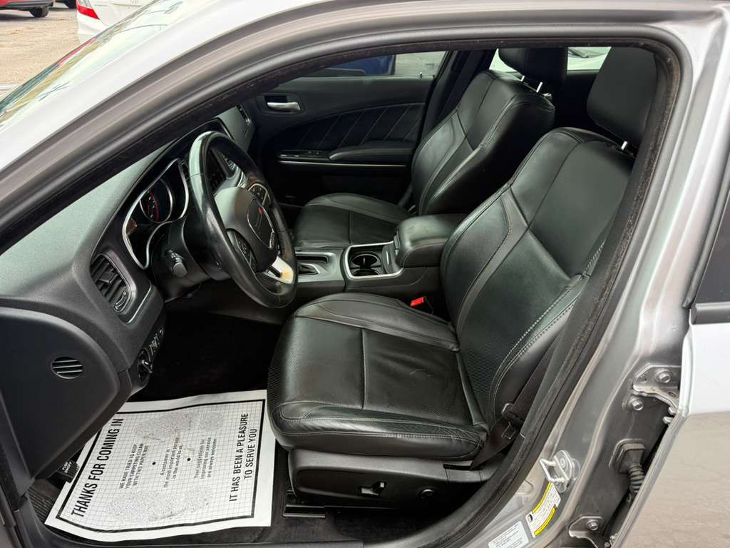 2015 Dodge Charger Image 11