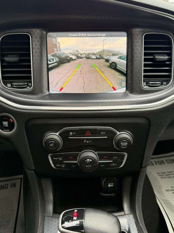 2015 Dodge Charger Image 14