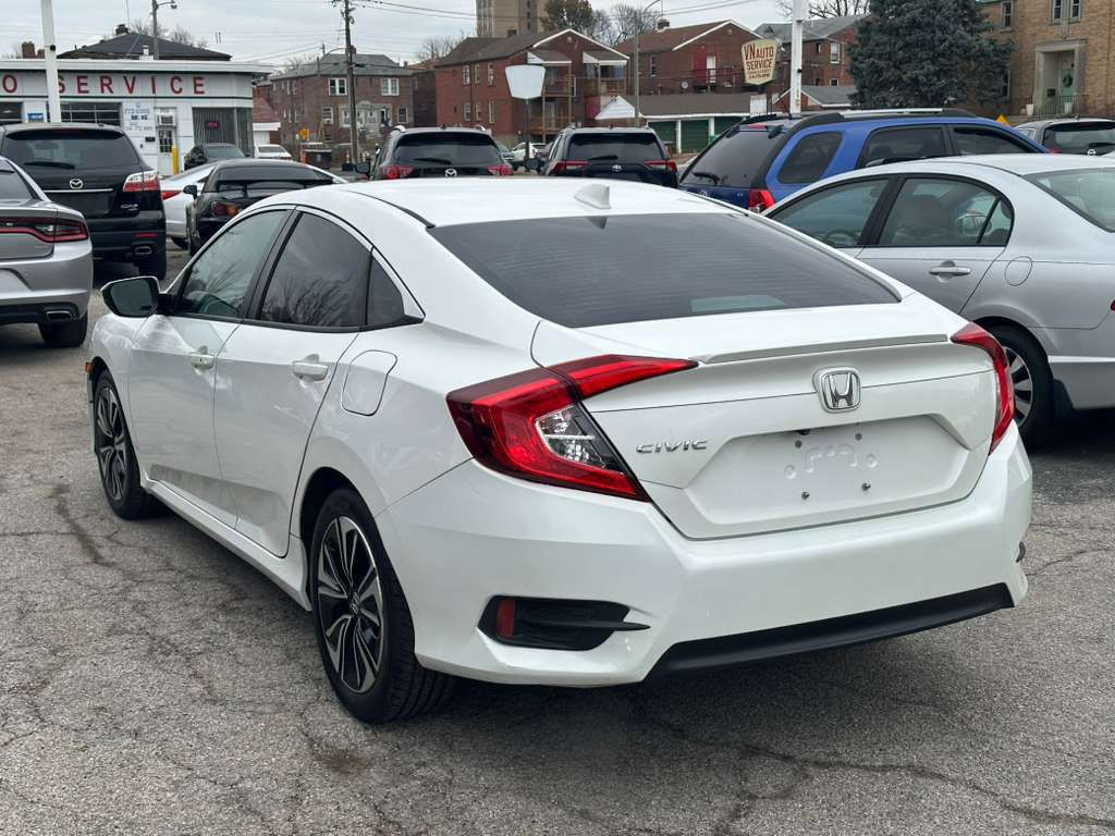 2016 Honda Civic Image 8