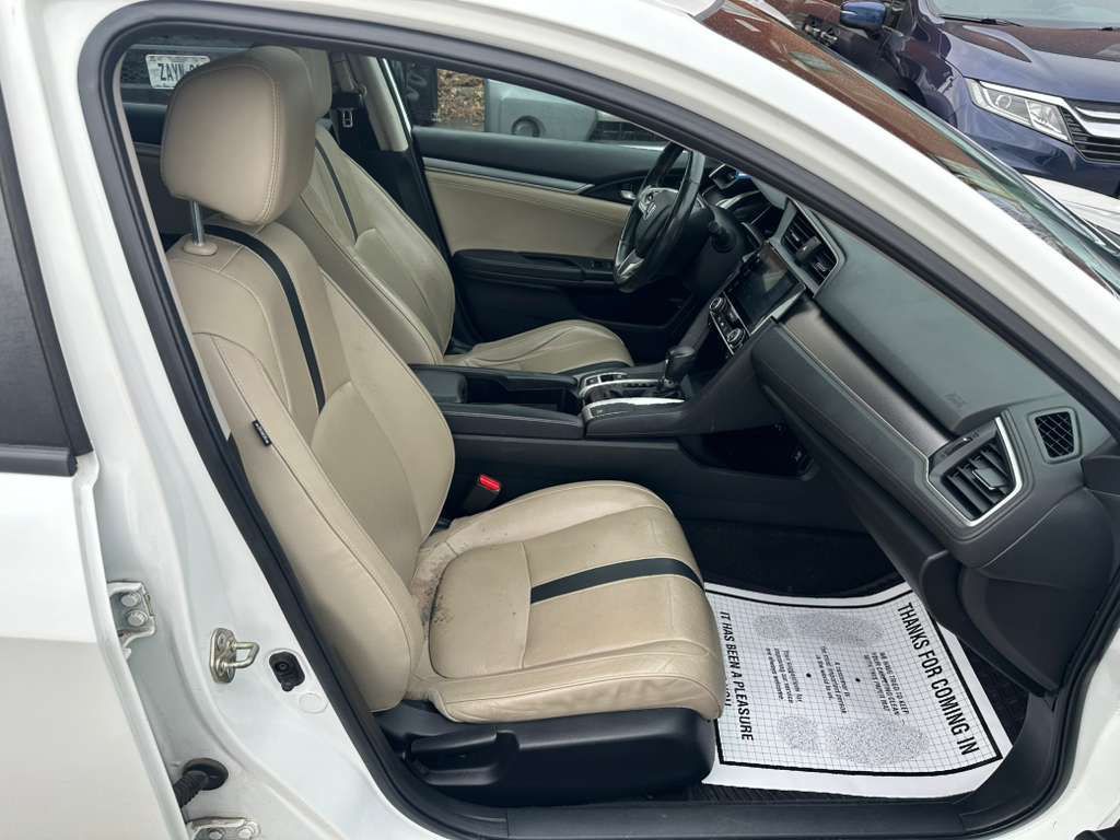 2016 Honda Civic Image 12