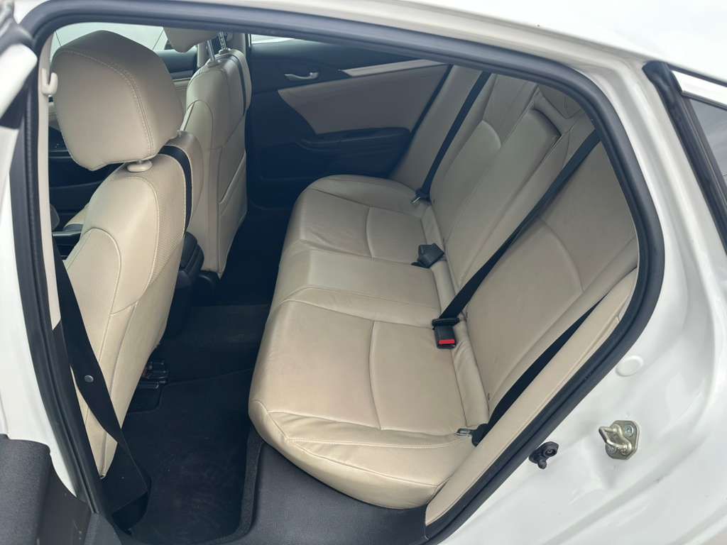 2016 Honda Civic Image 22