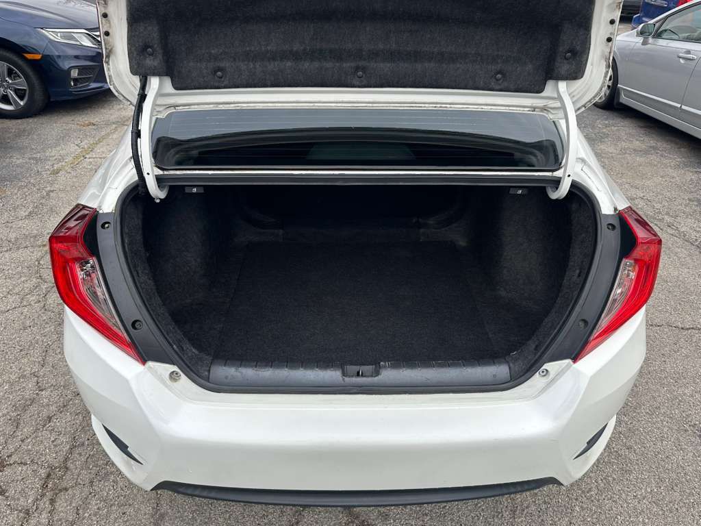 2016 Honda Civic Image 23