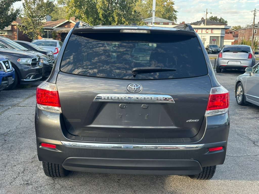 2012 Toyota Highlander Image 7