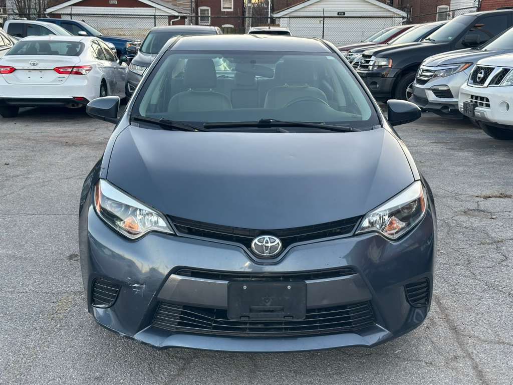 2016 Toyota Corolla Image 2