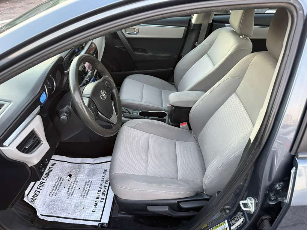 2014 Toyota Corolla Image 11