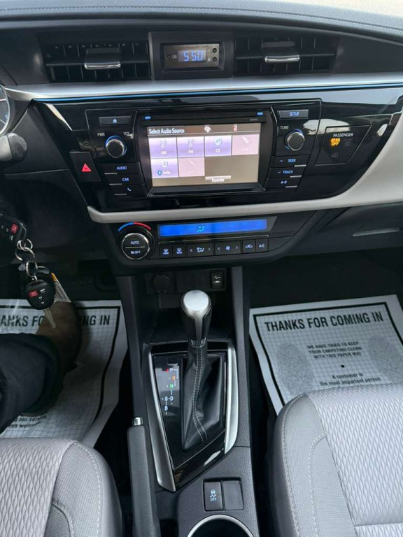 2014 Toyota Corolla Image 15