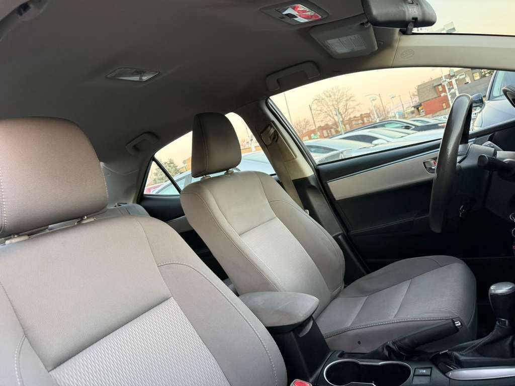 2014 Toyota Corolla Image 16