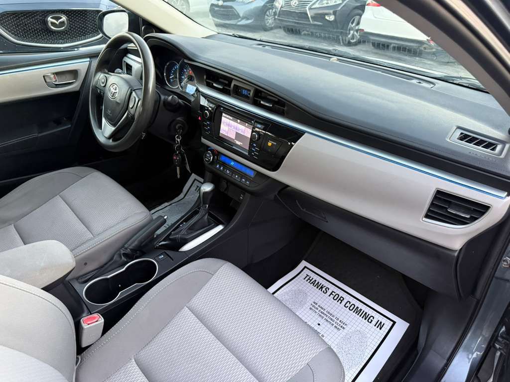 2014 Toyota Corolla Image 19