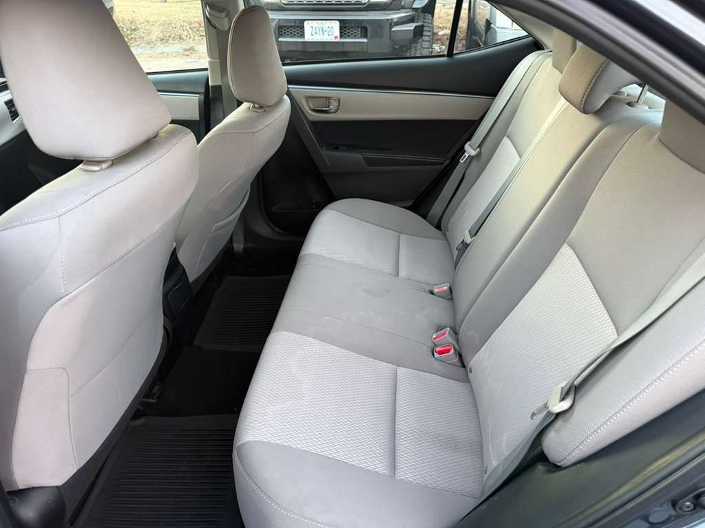 2014 Toyota Corolla Image 21