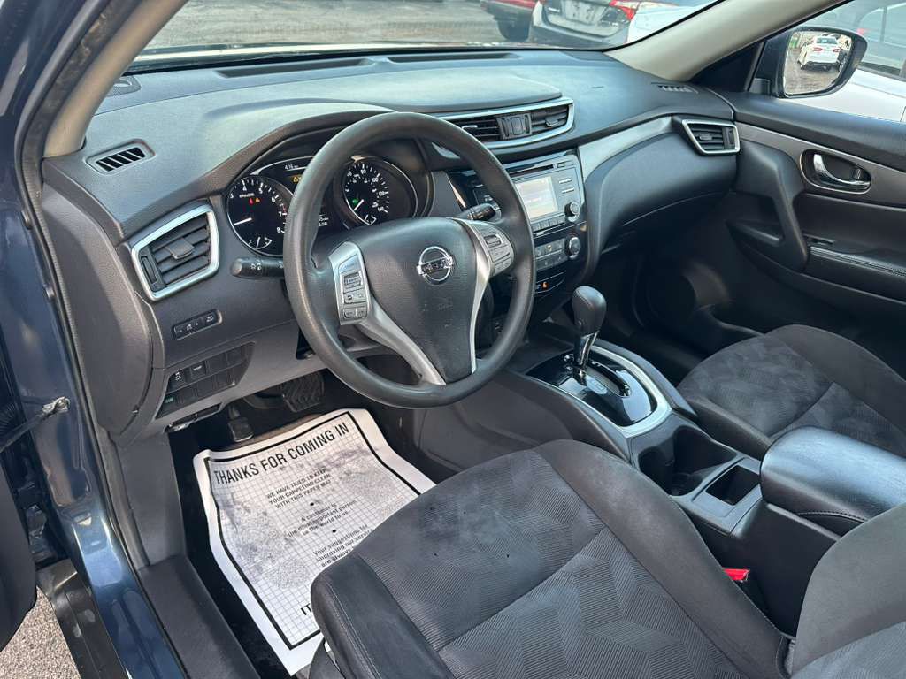 2015 Nissan Rogue Image 10