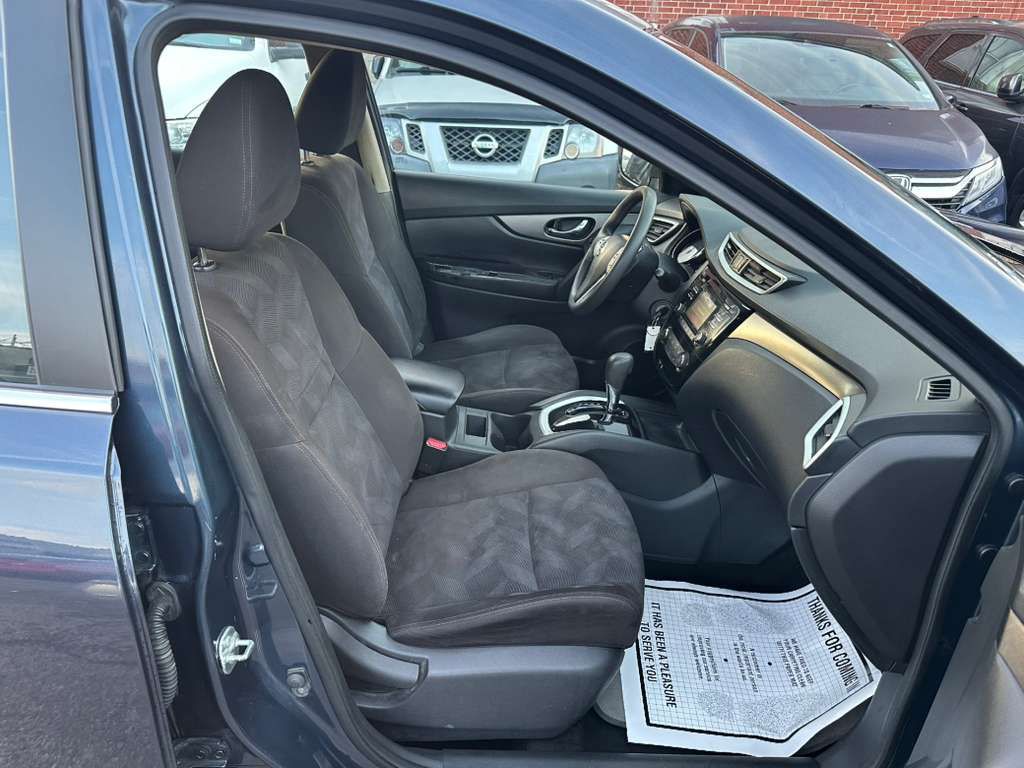 2015 Nissan Rogue Image 12