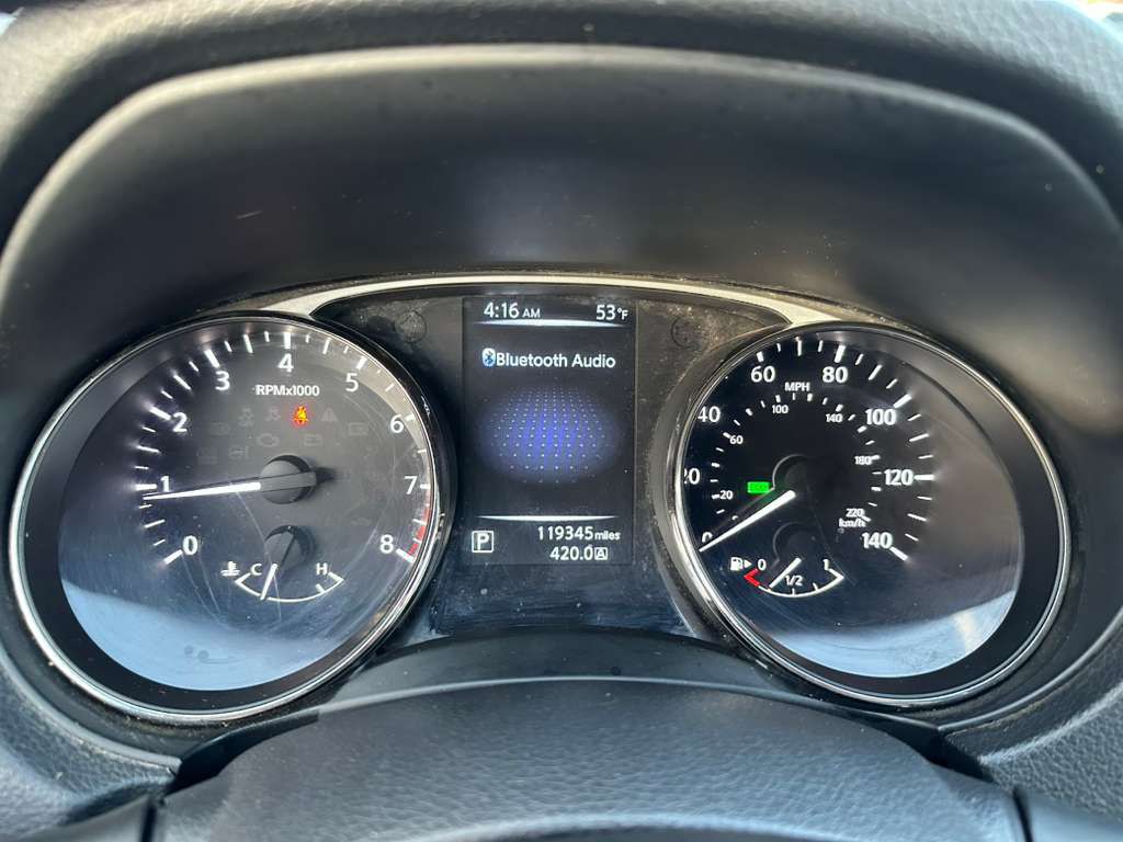 2015 Nissan Rogue Image 15