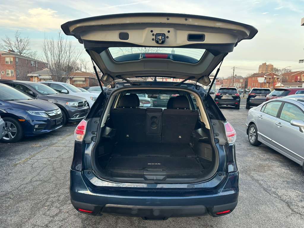 2015 Nissan Rogue Image 22