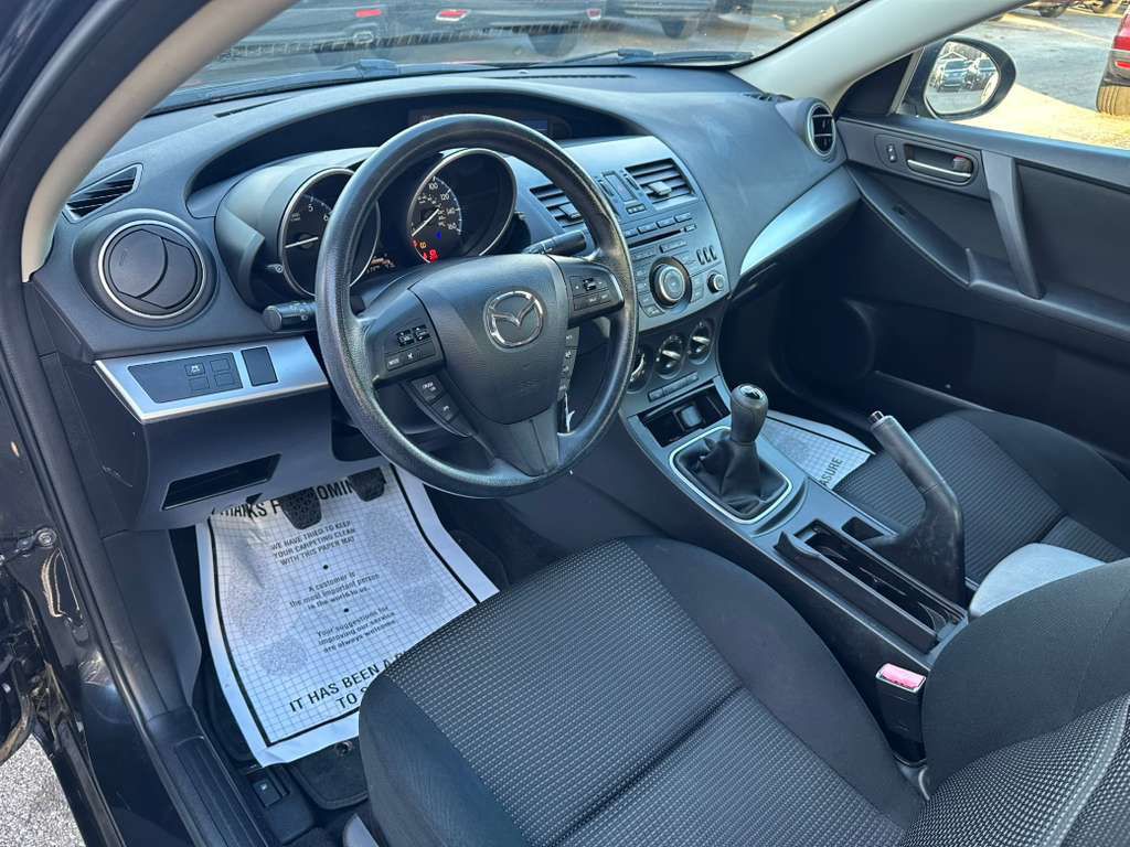 2013 Mazda Mazda3 Image 11