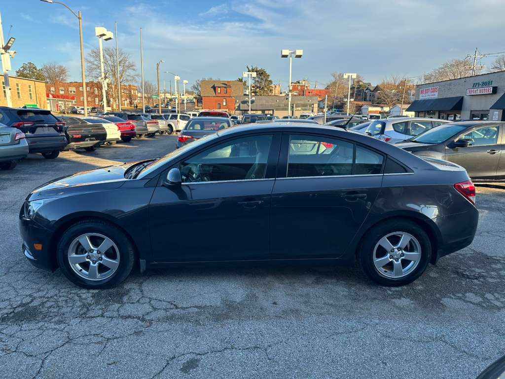2014 Chevrolet Cruze Image 5