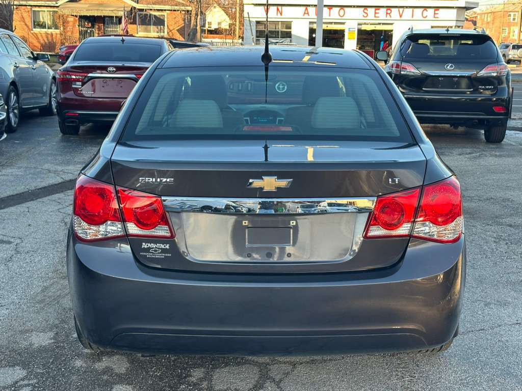 2014 Chevrolet Cruze Image 7