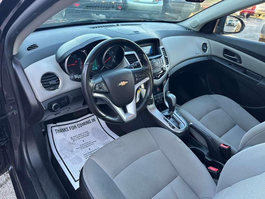 2014 Chevrolet Cruze Image 11