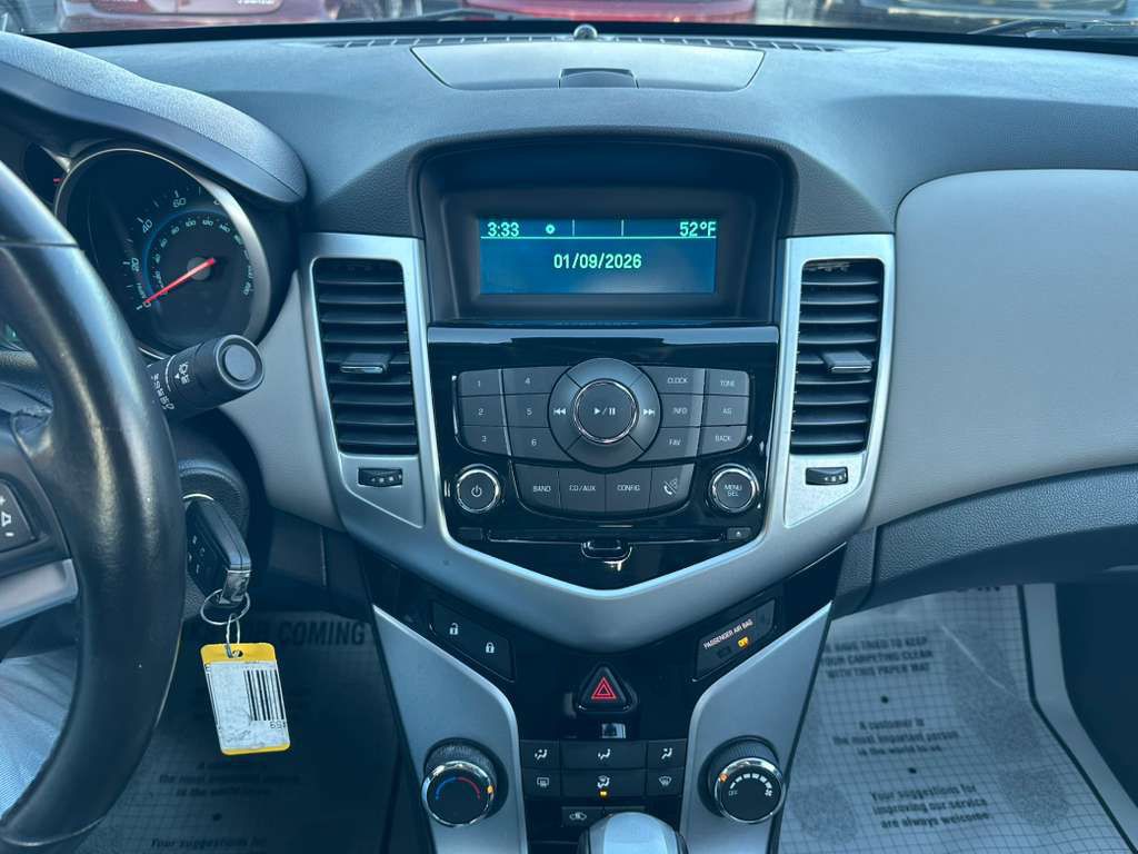 2014 Chevrolet Cruze Image 16