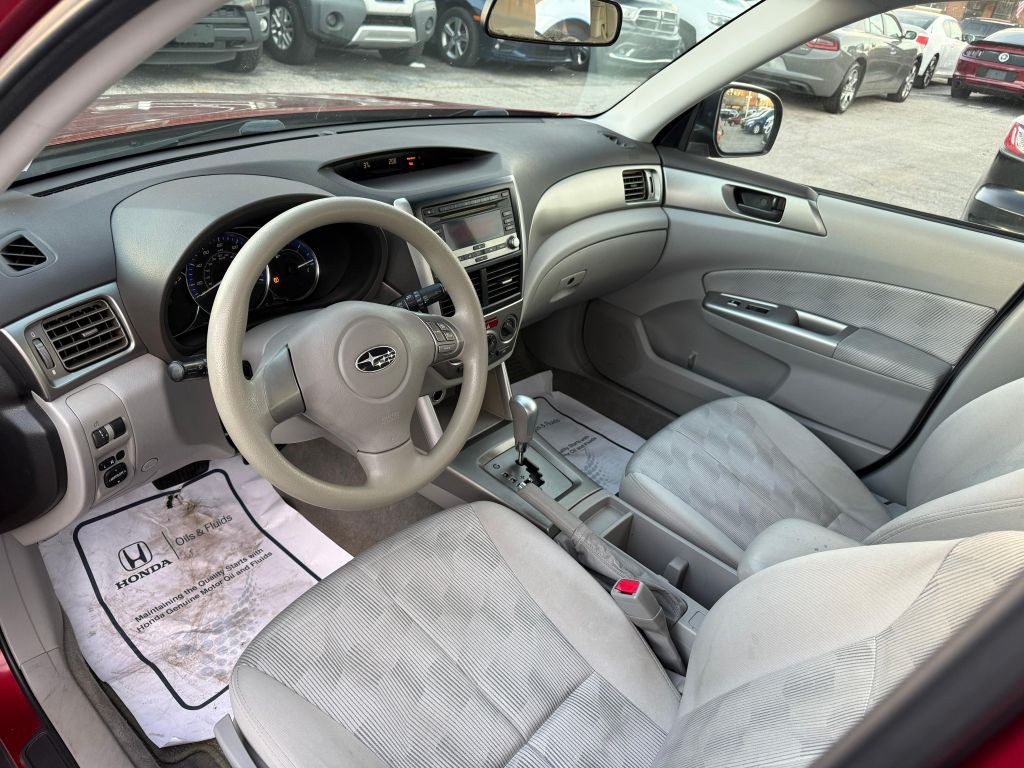 2010 Subaru Forester Image 12