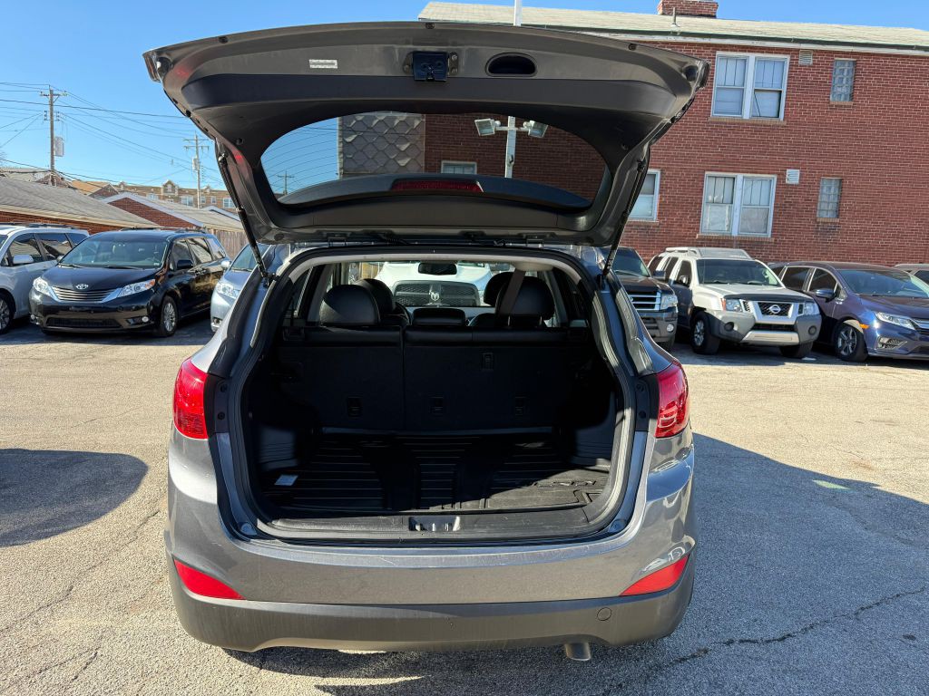 2014 Hyundai Tucson Image 8