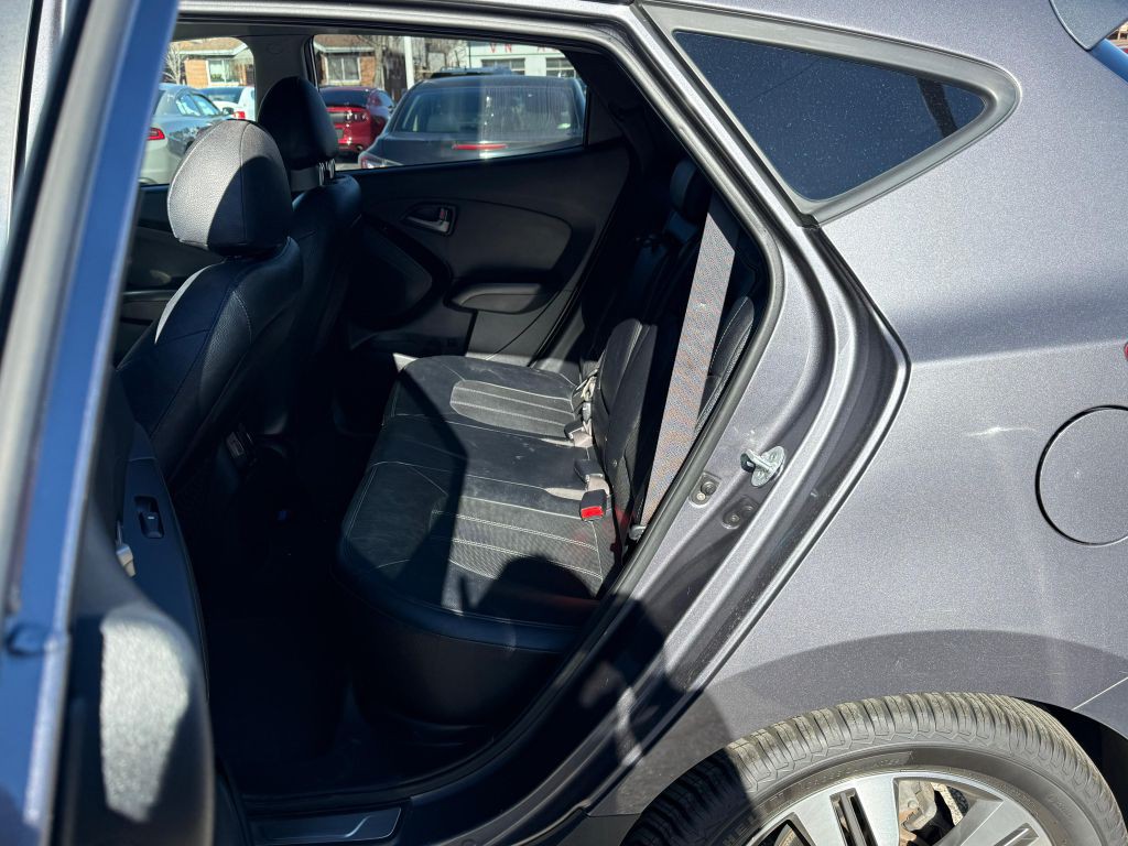 2014 Hyundai Tucson Image 21