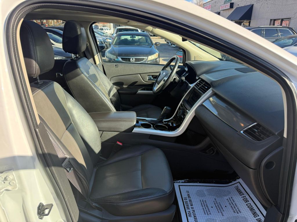 2013 Ford Edge Image 19