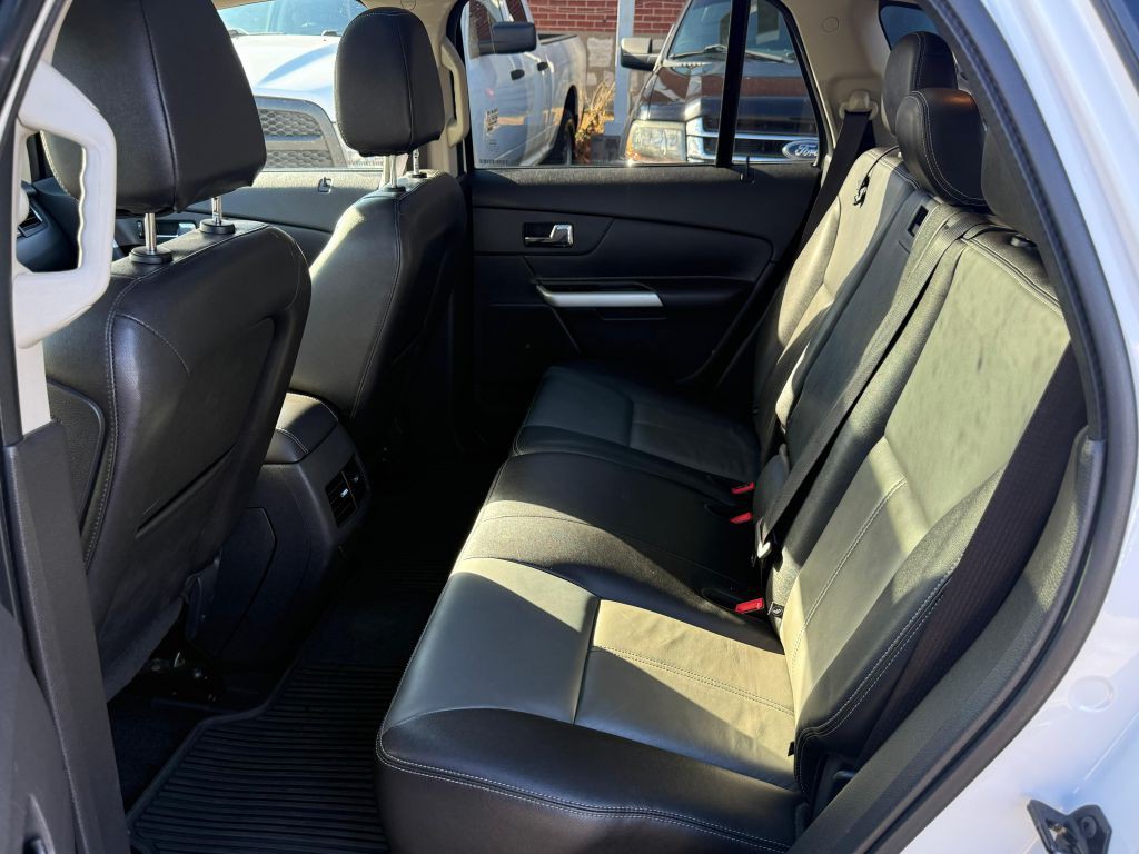 2013 Ford Edge Image 22