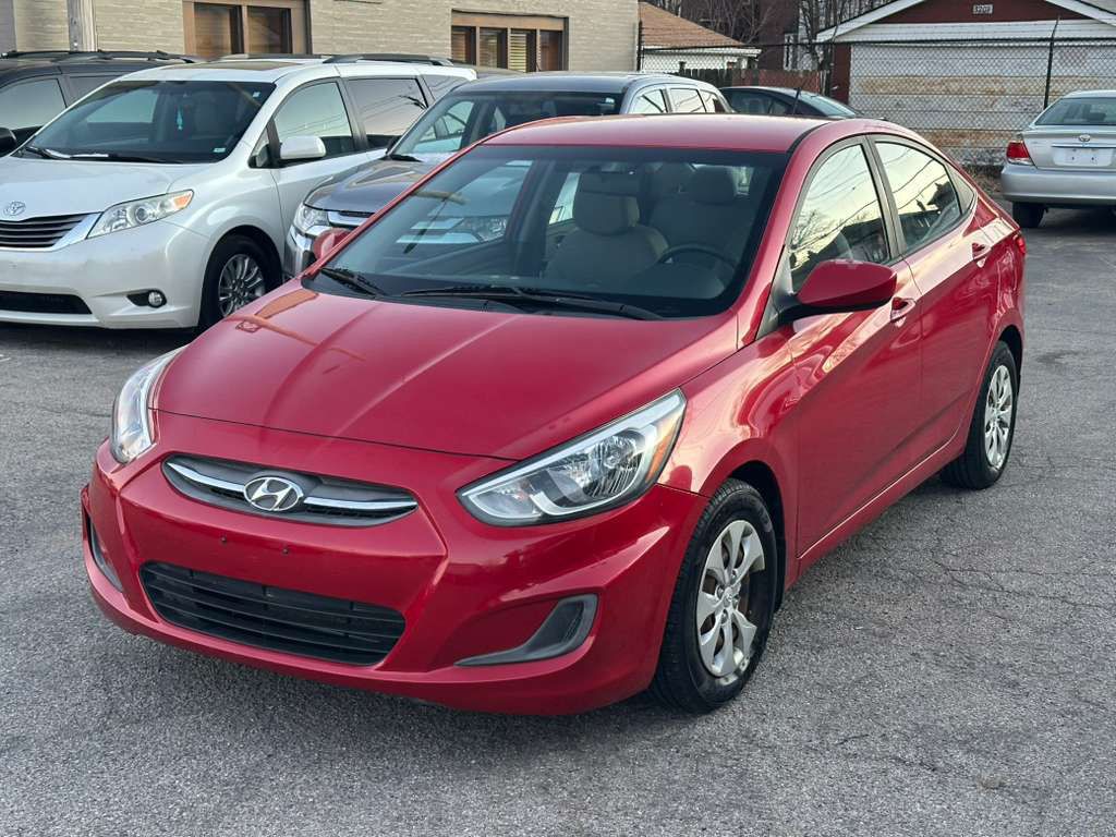 2015 Hyundai Accent Image 3