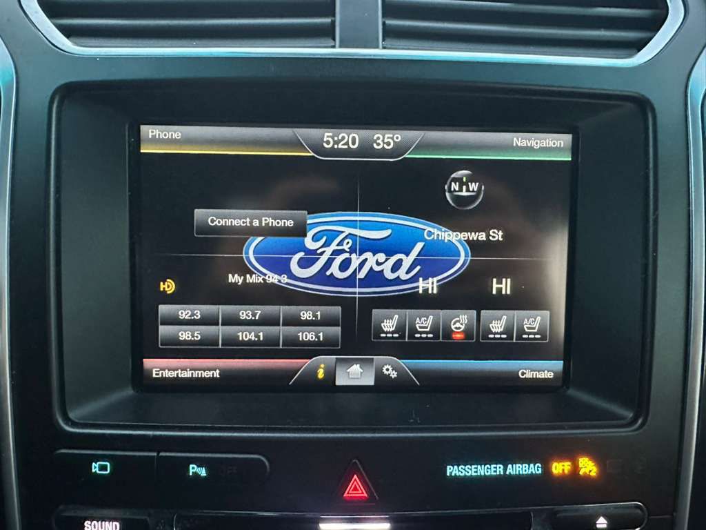 2016 Ford Explorer Image 20